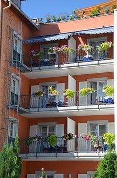 Huber's Hotel